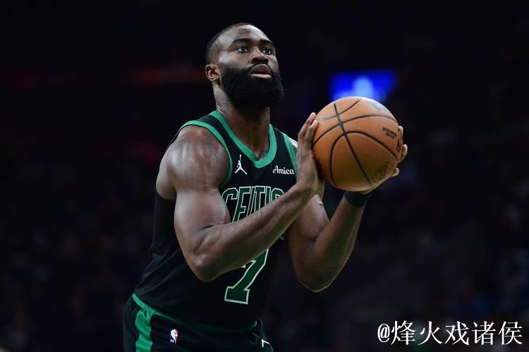 NBA丨不愧为1米98的探花,杰伦-布朗本赛季逐渐“乔丹”化! NBA丨不愧为1米98的探花,杰伦-布朗本赛季逐渐“乔丹”化!