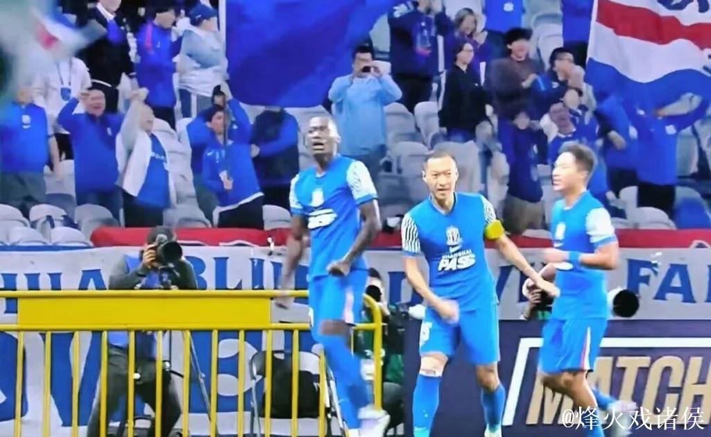 阿苏埃、路易斯破门 上海申花2-0首尔FC取亚冠首胜 阿苏埃、路易斯破门 上海申花2-0首尔FC取亚冠首胜